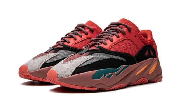 adidas yeezy boost 700 hi-res red schuh